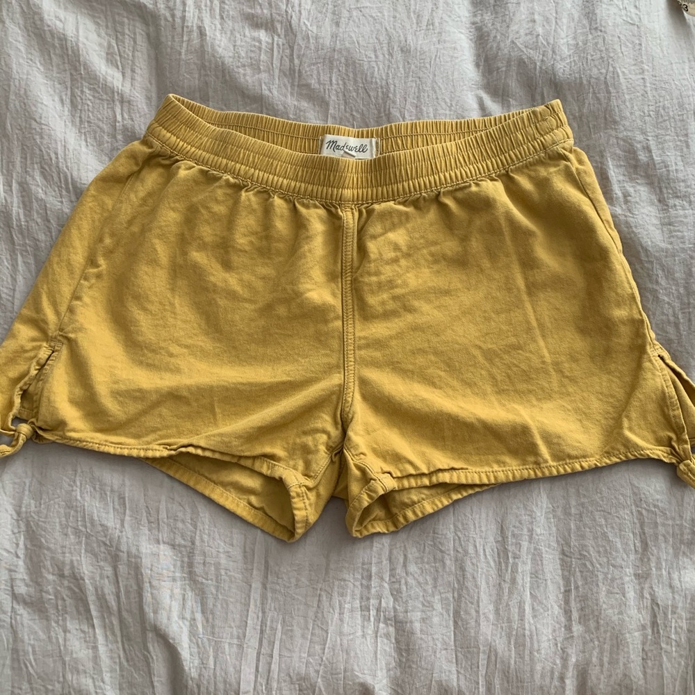 Madewell tie-side shorts, yellow, size small